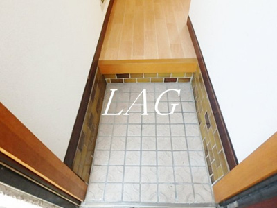 【玄関】 | ワイズハウス２ | 玄関です。