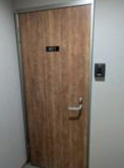 アンソレイユ月島の玄関