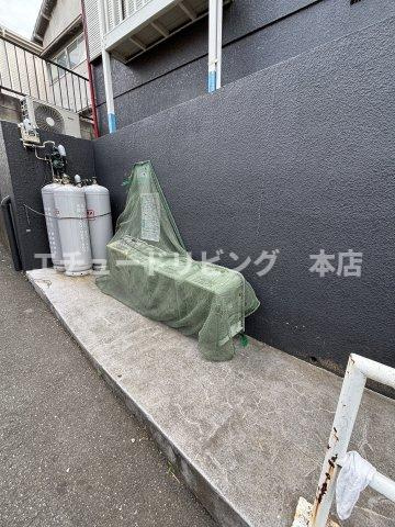 バレンティアの周辺