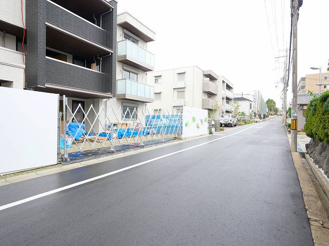 サクラ・メゾン　イーストの周辺