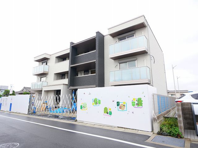 サクラ・メゾン　イーストの外観