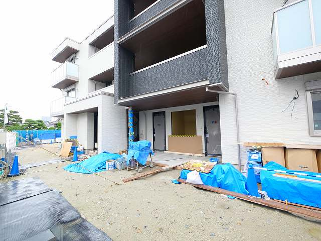 サクラ・メゾン　イーストの周辺