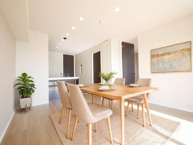 サクラ・メゾン　イーストの周辺