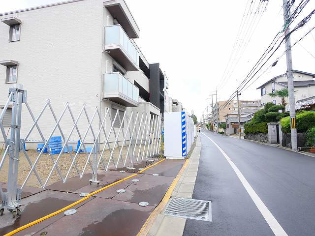 サクラ・メゾン　イーストの周辺