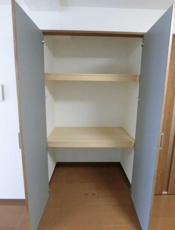 駒場ネオパレス　駅徒歩１分　分譲賃貸　高層階の収納