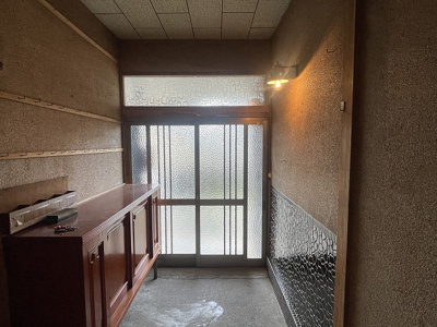 【玄関】 | 岡谷市山手町1丁目 中古住宅⑲ | 玄関