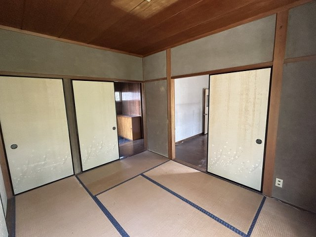 各務原市蘇原清住町4丁目の和室