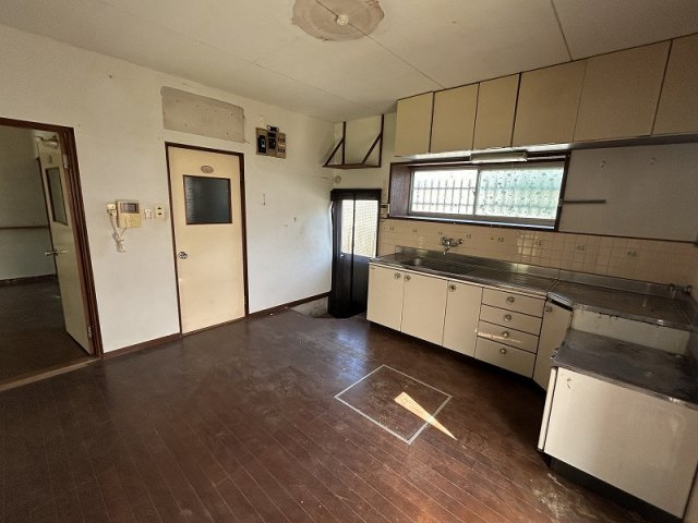各務原市蘇原清住町4丁目の居間・リビング