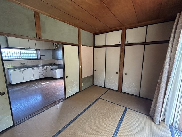 各務原市蘇原清住町4丁目の和室