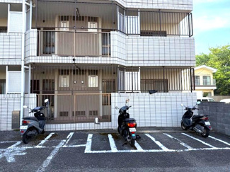 【その他共用部分】 | バイク置き場（無料）