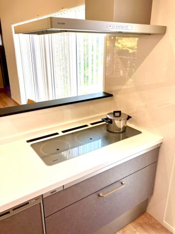 エクセシオール丸亀城平屋モデル　２号地のキッチン|キッチンでお料理をお楽しみください