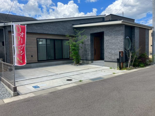エクセシオール丸亀城平屋モデル　２号地