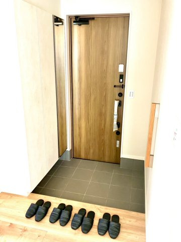 エクセシオール丸亀城平屋モデル　２号地の玄関