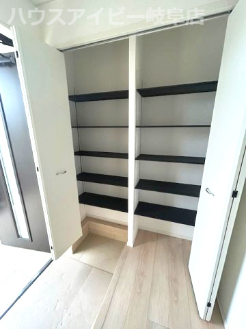 【玄関】の画像