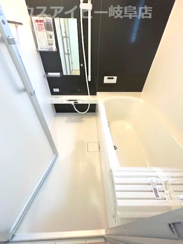 【浴室】の画像