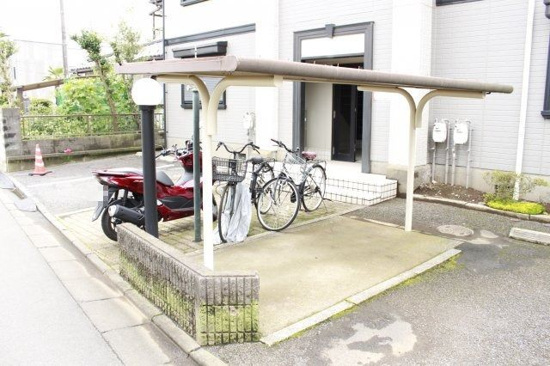 コートエスペランサ　Aの駐車場