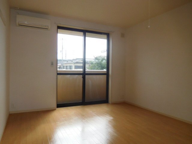 加古川市尾上町口里のアパートの子供部屋