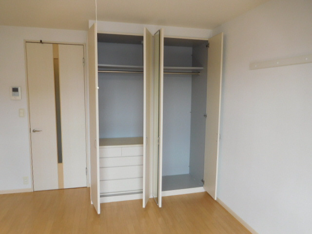 加古川市尾上町口里のアパートの収納