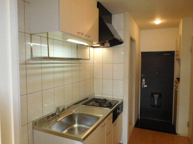 加古川市尾上町口里のアパートのキッチン