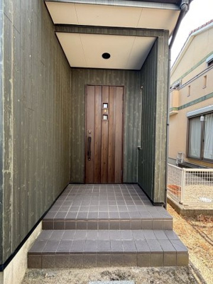 【エントランス】 | 比良１丁目貸家