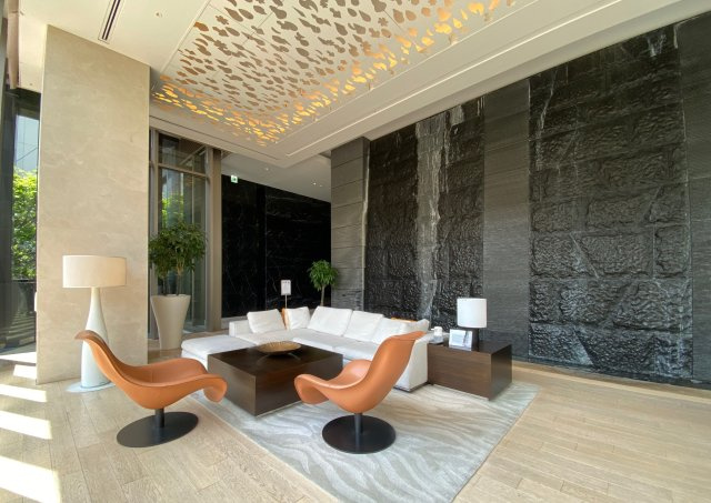 THE ROPPONGI TOKYOのロビー