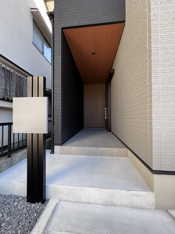 新築戸建　伴東8丁目の前面道路含む現地写真