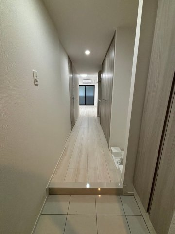 プレール・ドゥーク方南町の玄関