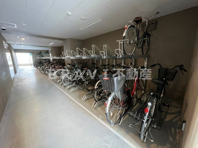 RISING Maison 本町橋（ライジングメゾンホンマチバシ）　BRAVI不動産のその他共用部分|【RISING Maison 本町橋】駐輪場