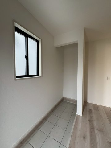 ーFor.M Iーフォルムー小倉南区中曽根5丁目2期　【小倉南区　新築戸建て】の収納|シューズインクローゼット完備せベビーカーなどそのまま収納できます♪　【小倉南区　新築戸建て】