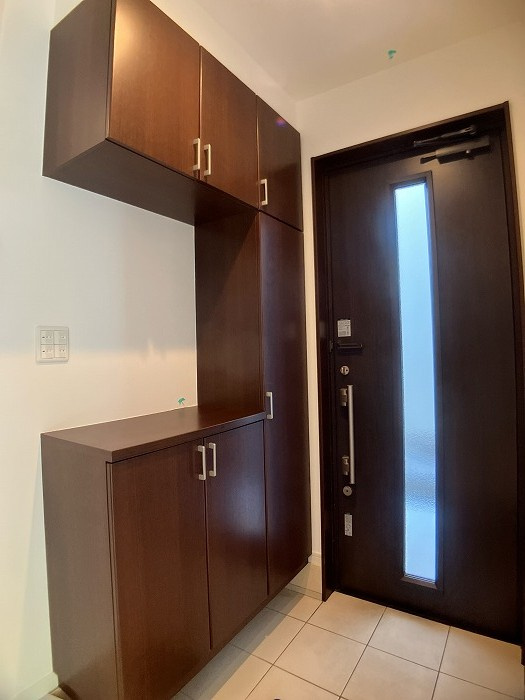 岡崎市柱曙2丁目の玄関