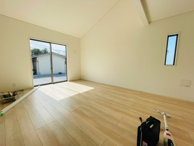 【居間・リビング】 | 美里町小茂田第２　クレイドルガーデン　新築戸建　　全2棟　　２号棟