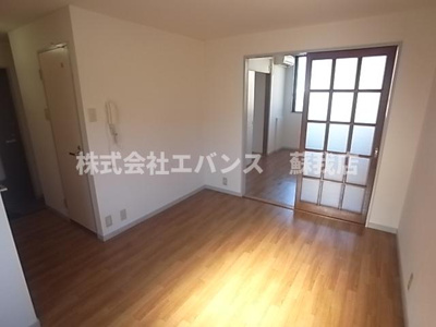  | 亀ヶ岡ロイヤルハイム