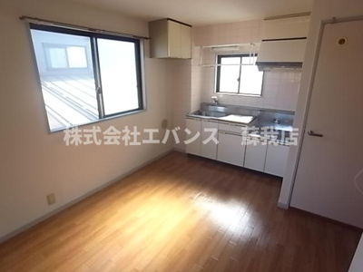  | 亀ヶ岡ロイヤルハイム