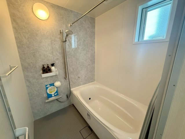 高知市高須3丁目　新築戸建ての浴室