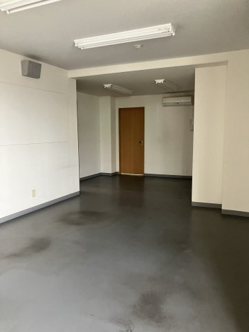 西之島５７－１事務所のロビー