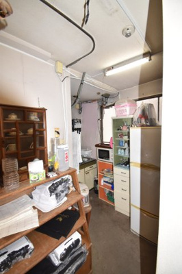 【内装】 | 金生町　売ビル | 給湯室