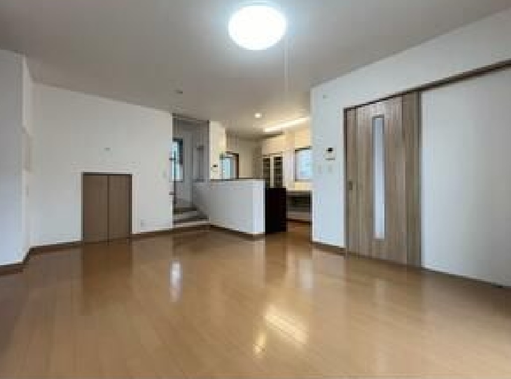 中古戸建　栃木市川原田町の居間・リビング