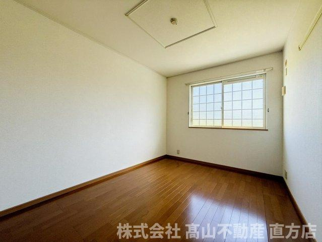 北九州市八幡西区馬場山のアパートの洋室