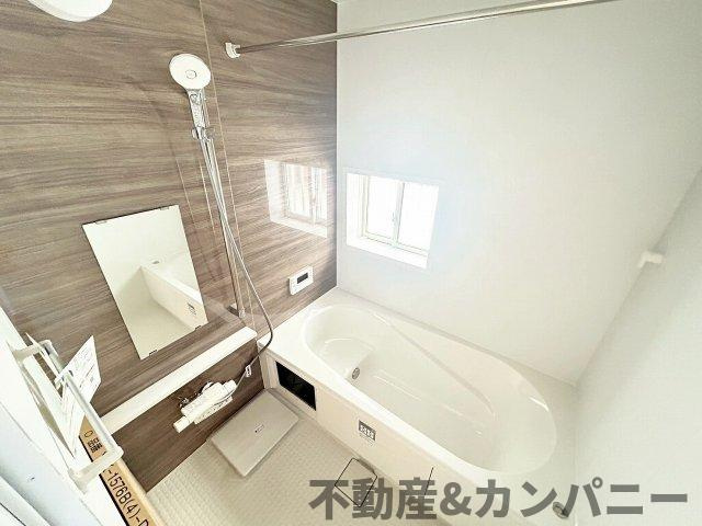 ハートフルタウン北黒田　伊予郡松前町北黒田新築分譲住宅1号棟(全2棟)　の浴室|ゆったり過ごせるお風呂です