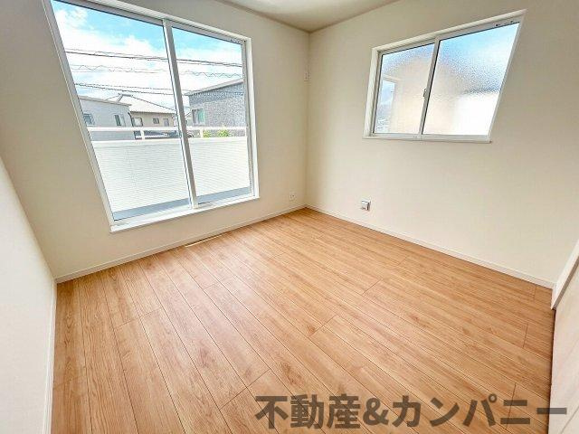 ハートフルタウン北黒田　伊予郡松前町北黒田新築分譲住宅1号棟(全2棟)　の洋室|洋室です