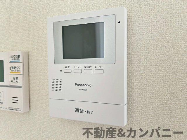 ハートフルタウン北黒田　伊予郡松前町北黒田新築分譲住宅1号棟(全2棟)　の防犯設備