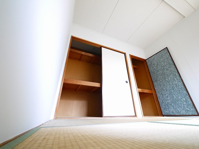 サンハイツ富雄B棟の収納