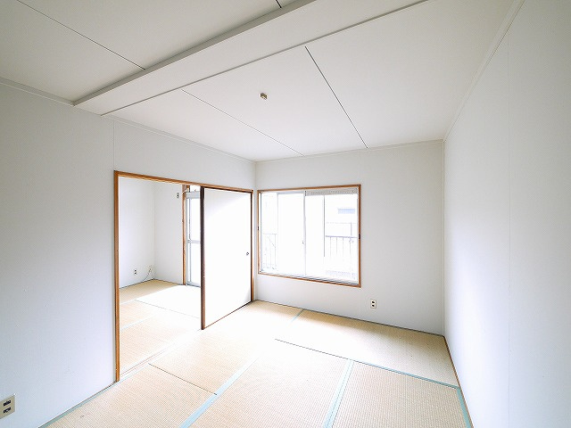 サンハイツ富雄B棟の寝室