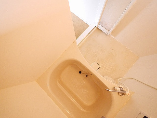 サンハイツ富雄B棟の浴室