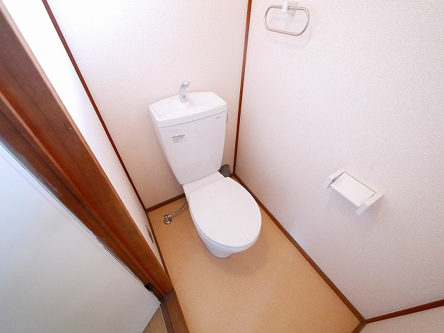 サンハイツ富雄B棟のトイレ