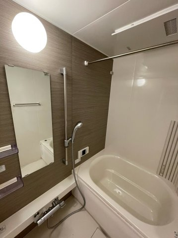 サンジェルマン市岡の浴室