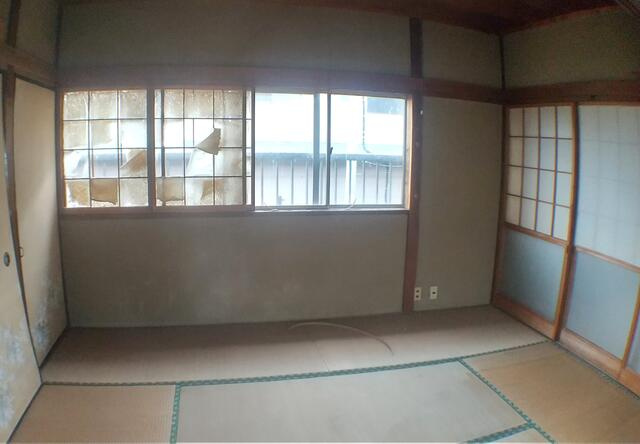 下野市小金井　倉庫の和室
