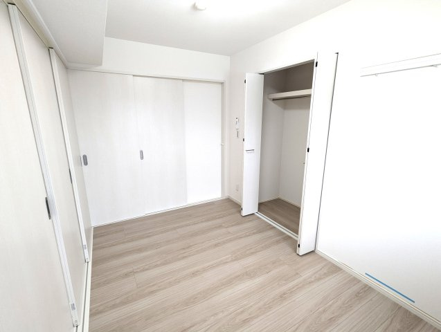 プランドール結の居間・リビング