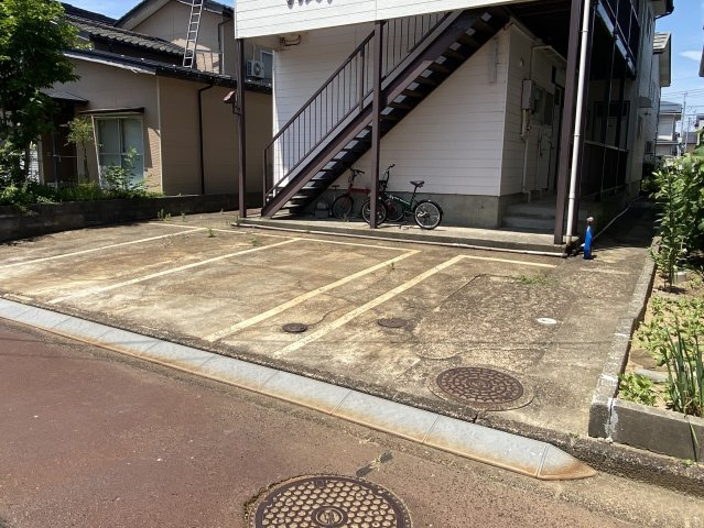 コーポ・アルファの駐車場|駐車場です