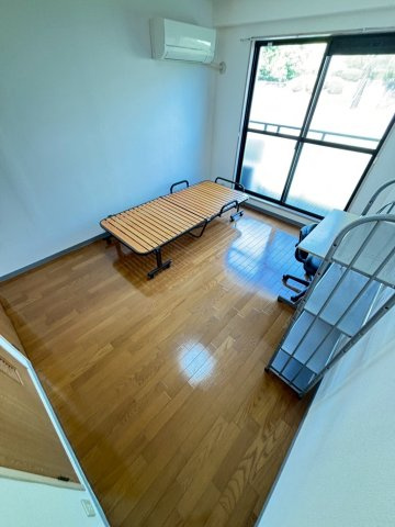 司ハイツの内装